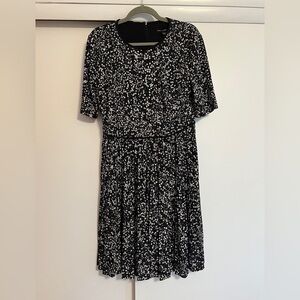 MAGGY LONDON DRESS Black & White Print SIZE 10